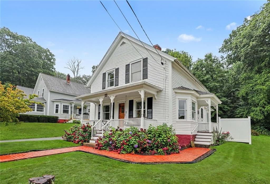 Single Family Residence at 35 Cooper Hill Road, Burrillville, photo 2 of 49