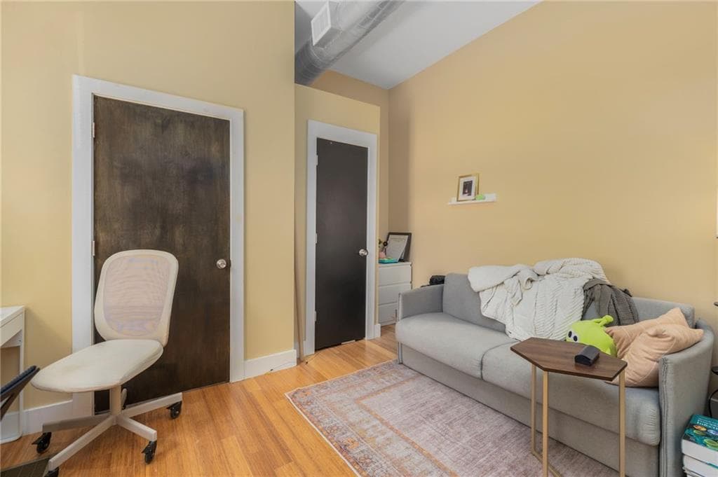 64 Pitman Street photo 4