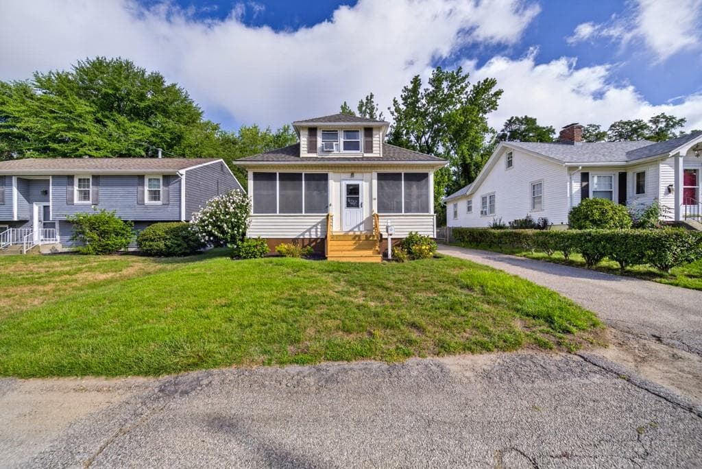 149 Columbia Avenue