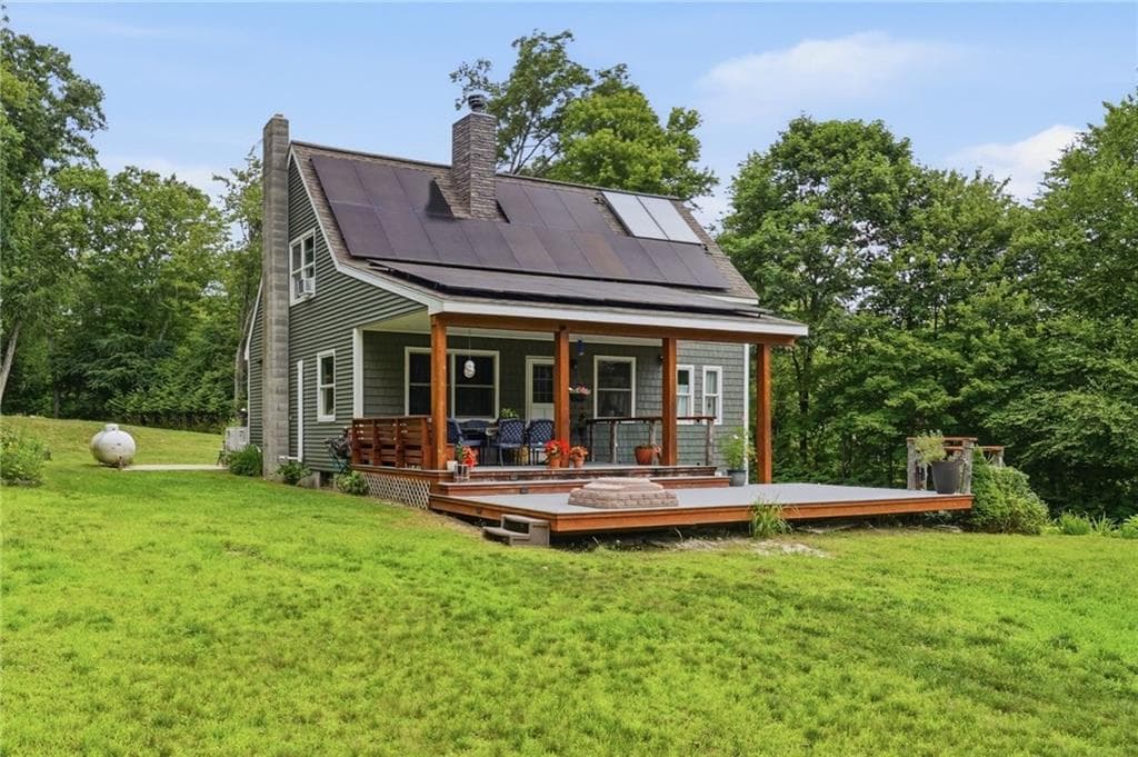 Single Family Residence at 71 Mount Hygeia Road, Foster, photo 2 of 43