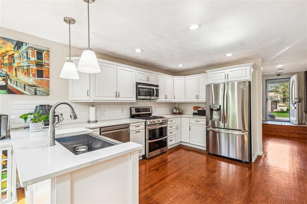 102 Palmer Drive UNIT D photo 9