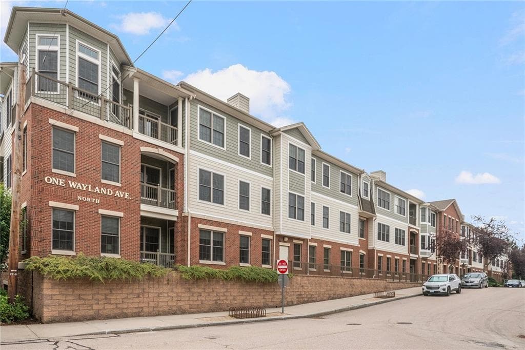 1 Wayland Avenue UNIT 201N photo 2