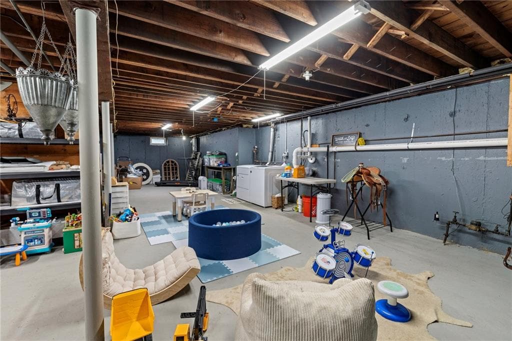 198 Holland Street photo 35