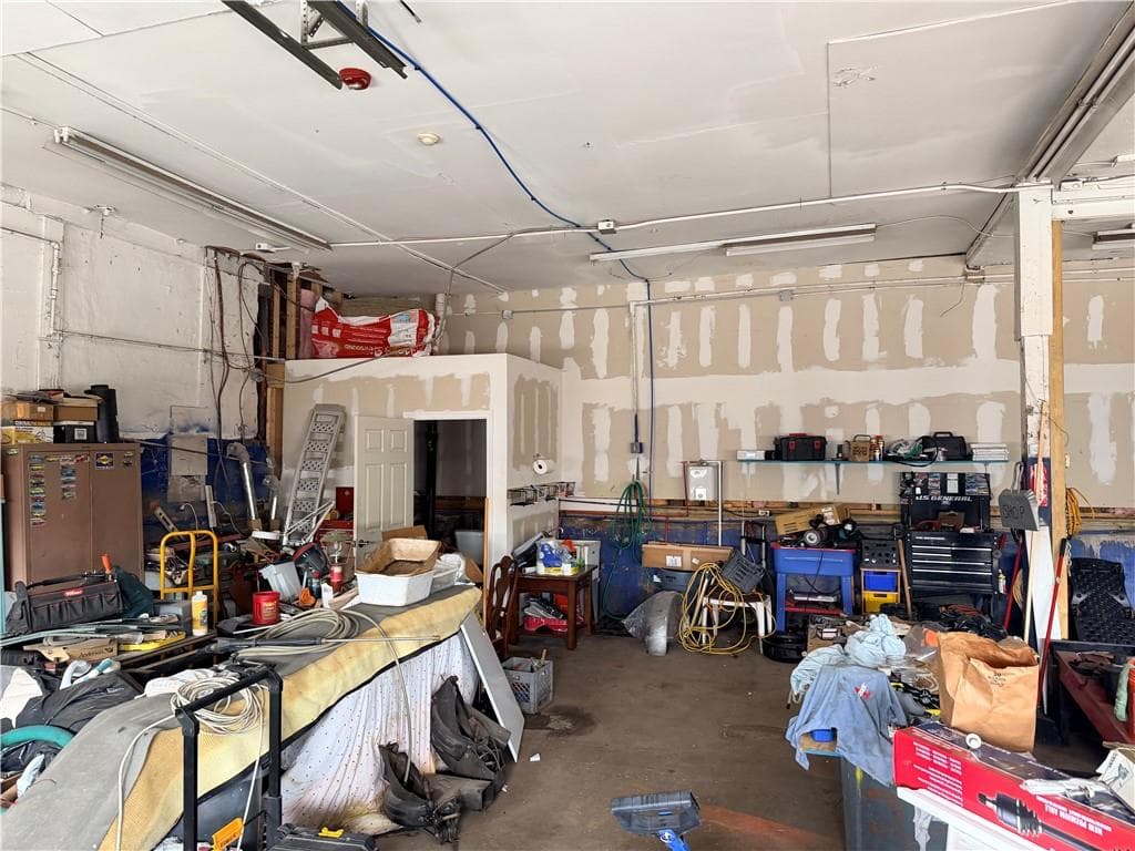 214 220 South Main Street photo 6
