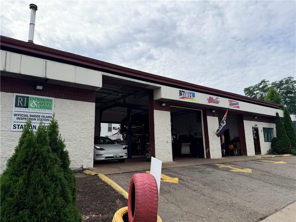 214 220 South Main Street