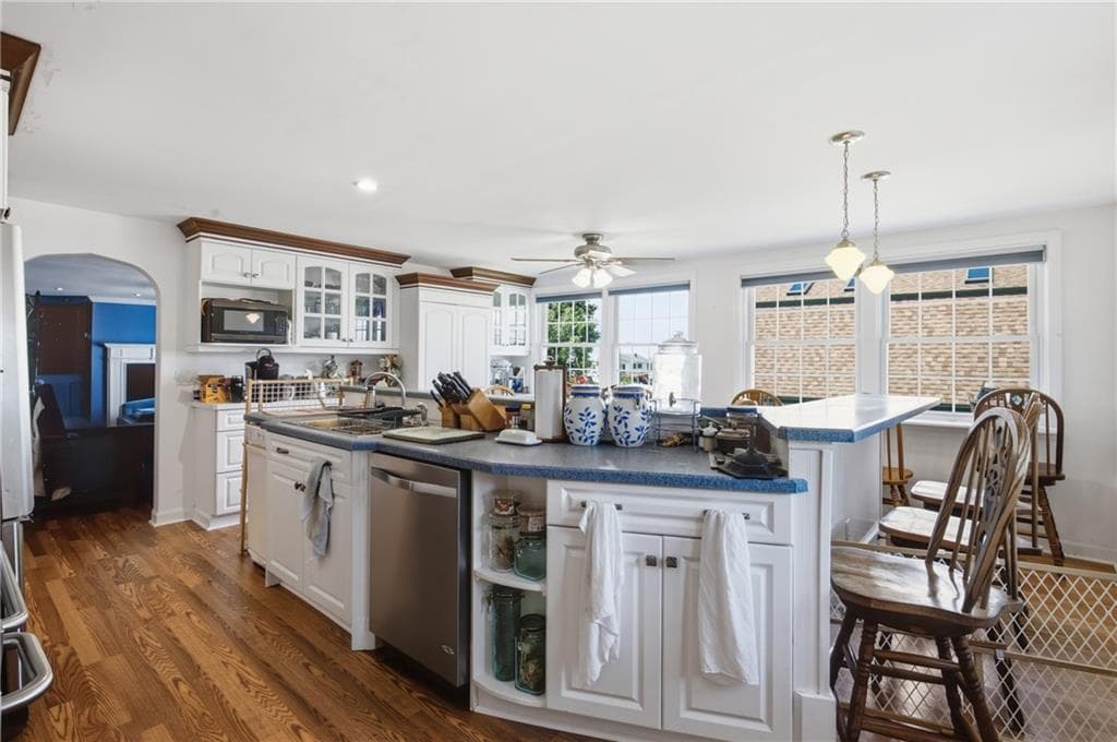 201 Randolph Avenue photo 5