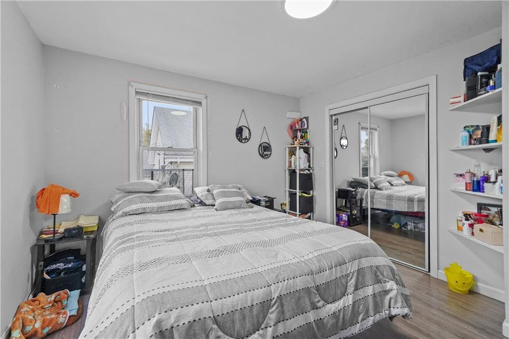 329 Plainfield Street photo 17