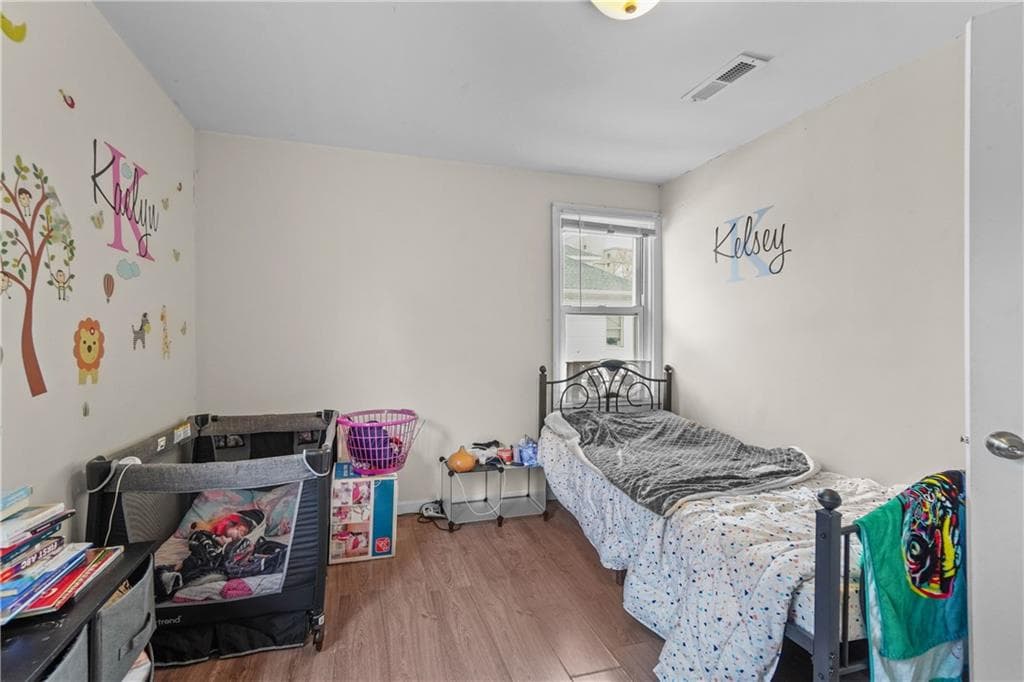 329 Plainfield Street photo 14