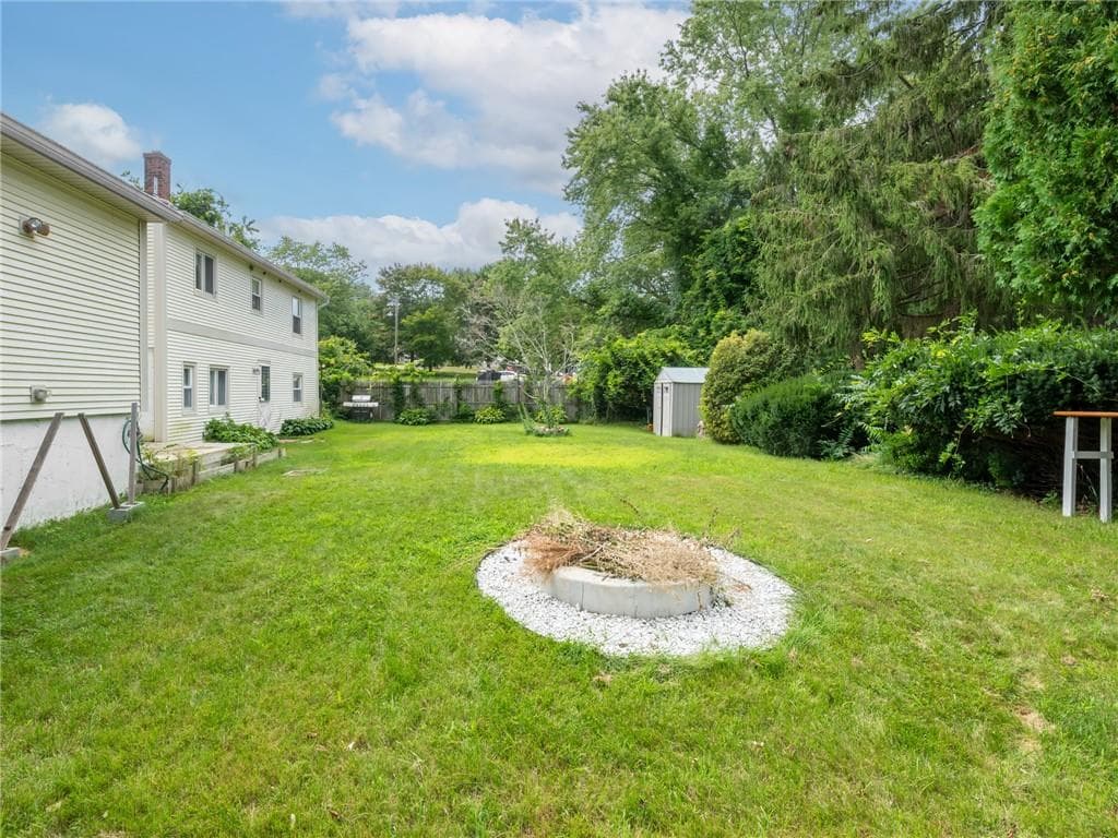 171 Tiogue Avenue photo 3
