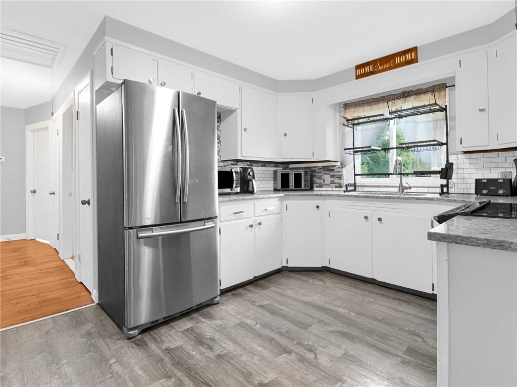 171 Tiogue Avenue photo 15