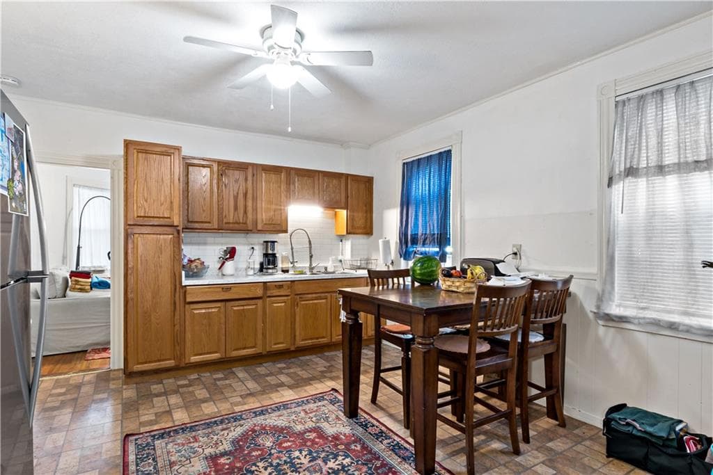 207 Welfare Avenue photo 4
