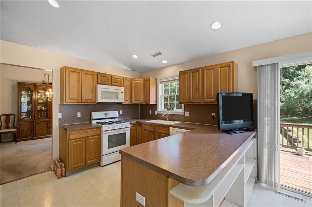 22 Apple Ridge Road photo 8