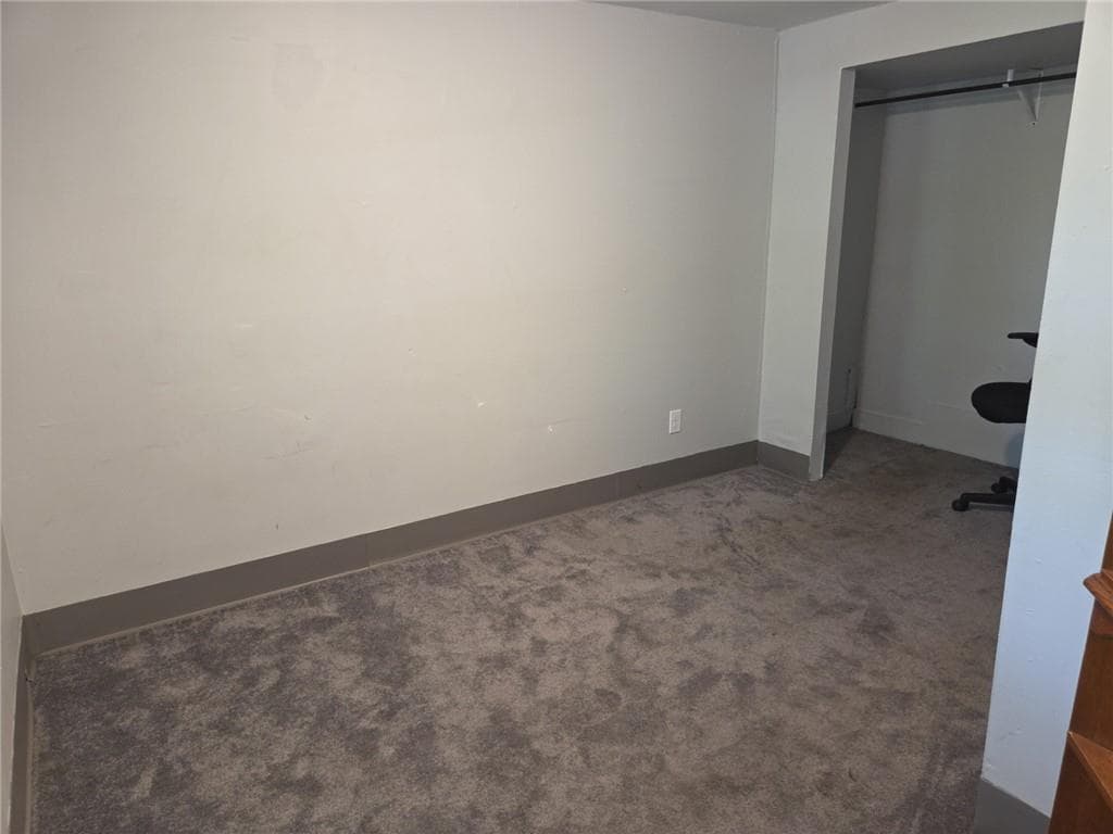 31 Lakeside Drive photo 20