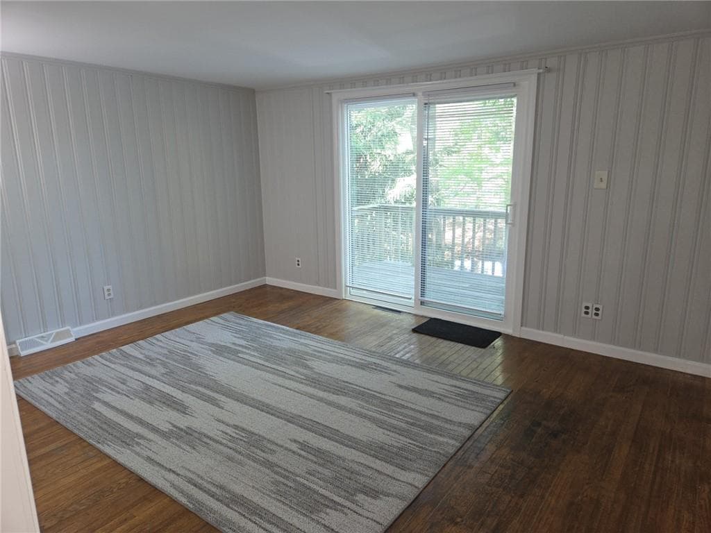 31 Lakeside Drive photo 15