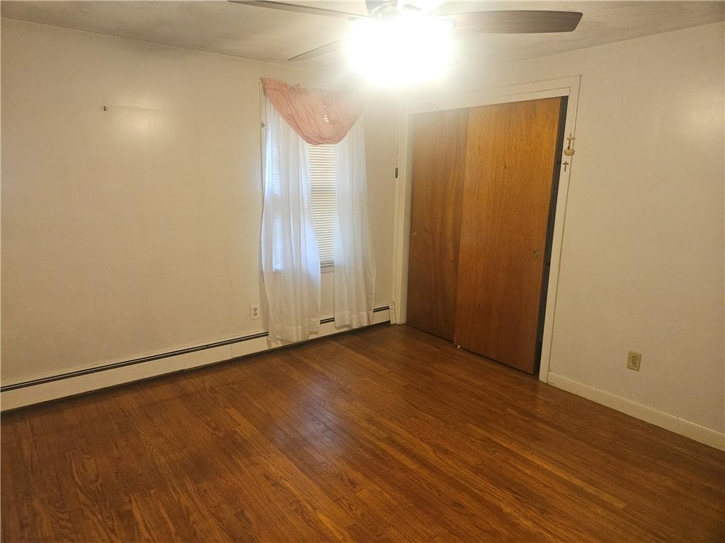 223 Wallace Street photo 11