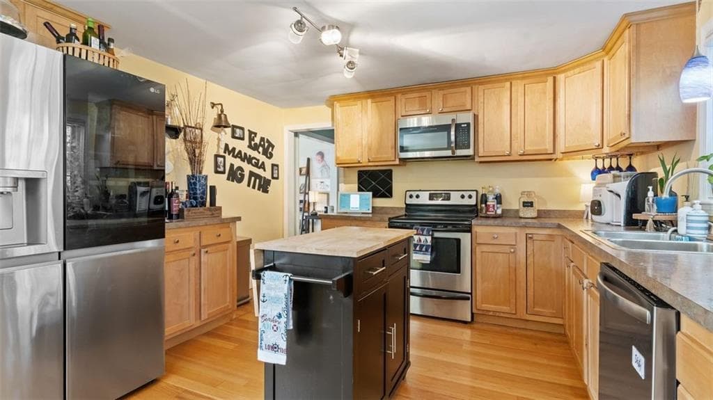 5 Hodsell Street photo 4
