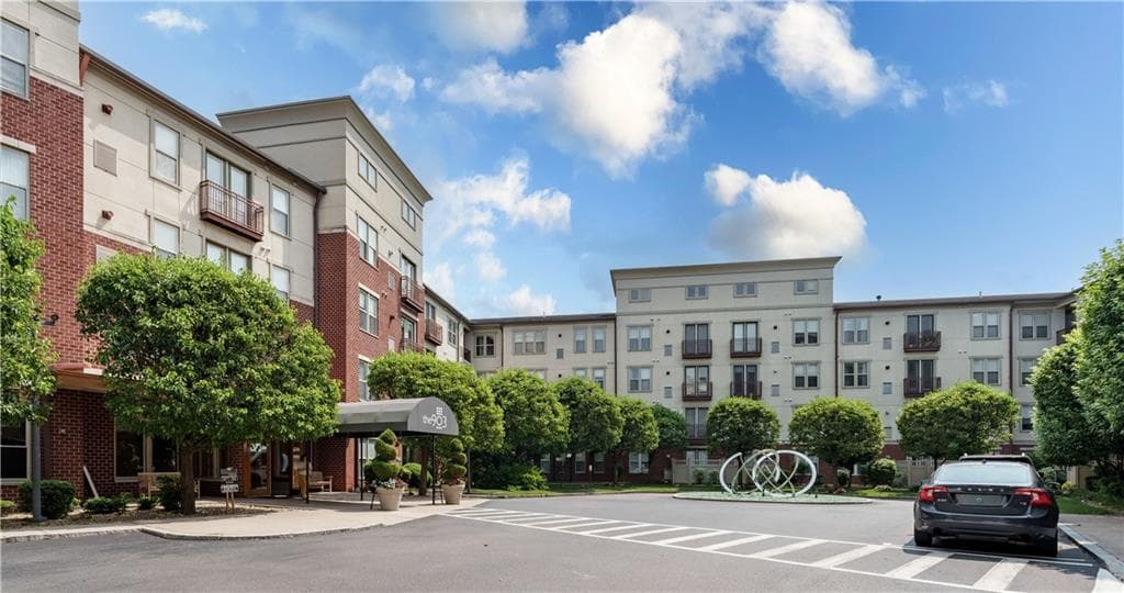 1000 Providence Place UNIT 125 photo 23