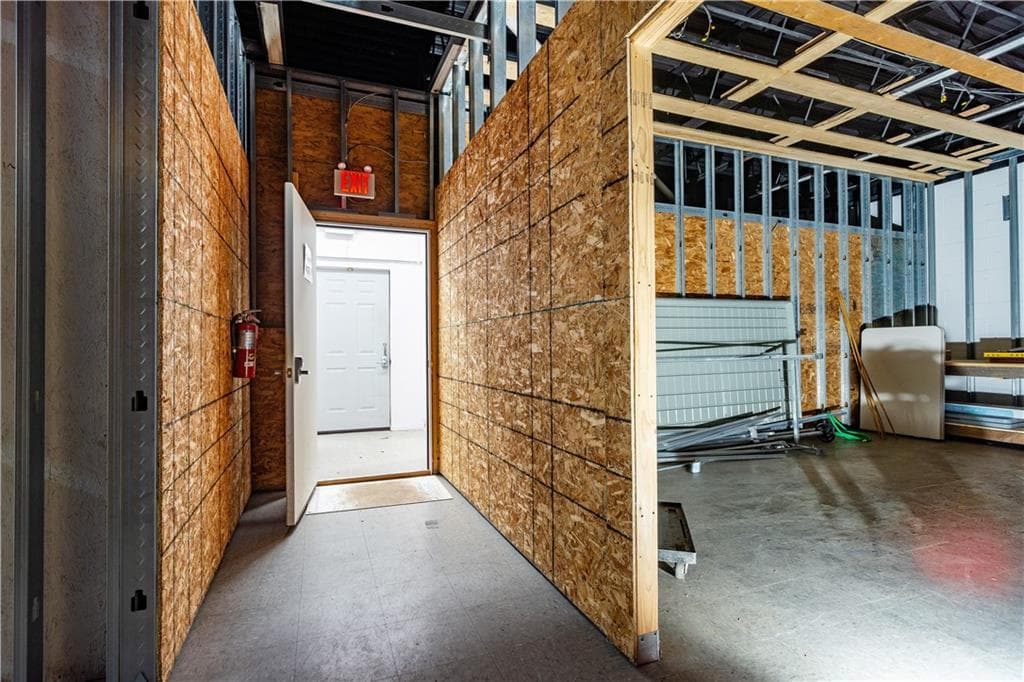 75 Roberts Street photo 16