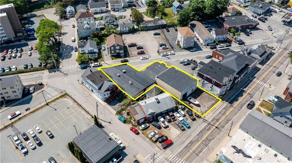 75 Roberts Street photo 4