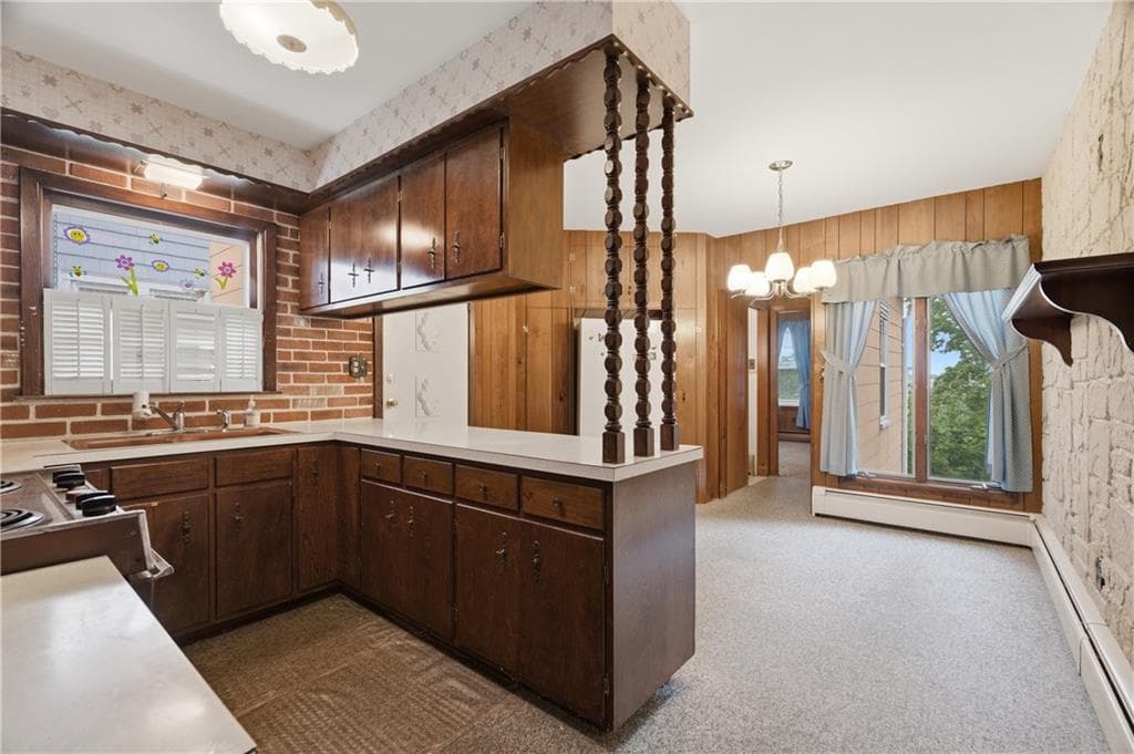444 Carrington Avenue photo 6