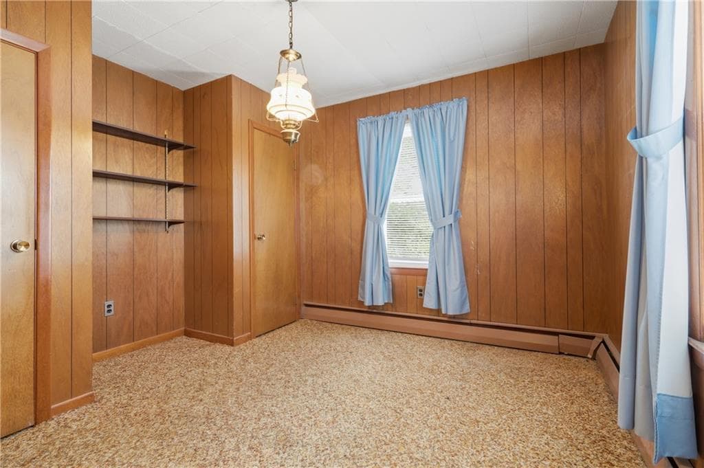 444 Carrington Avenue photo 9