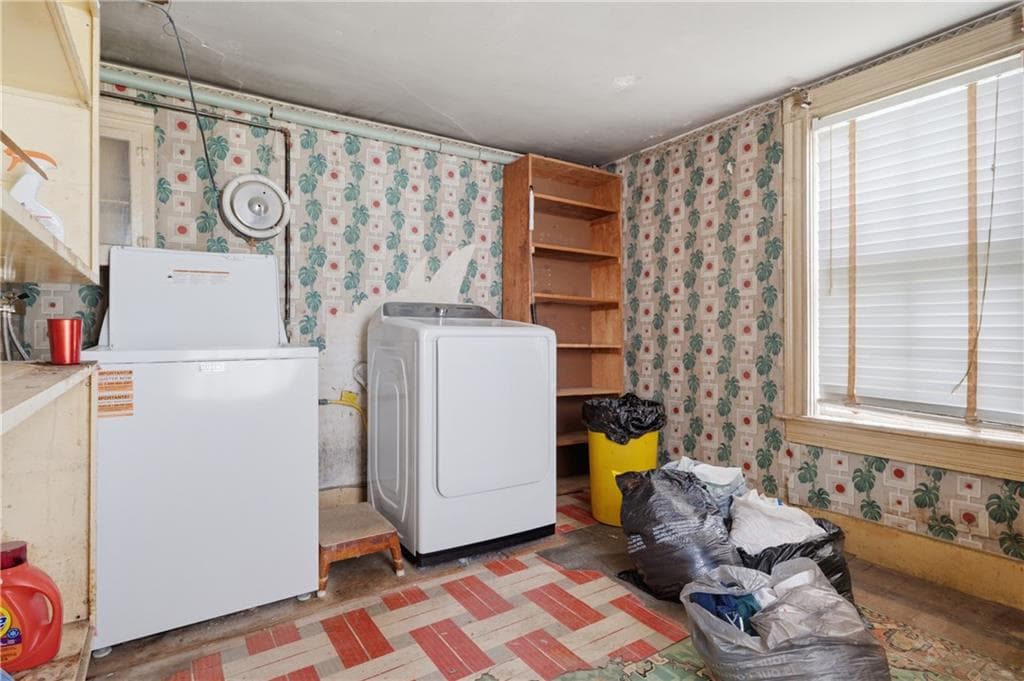 444 Carrington Avenue photo 34