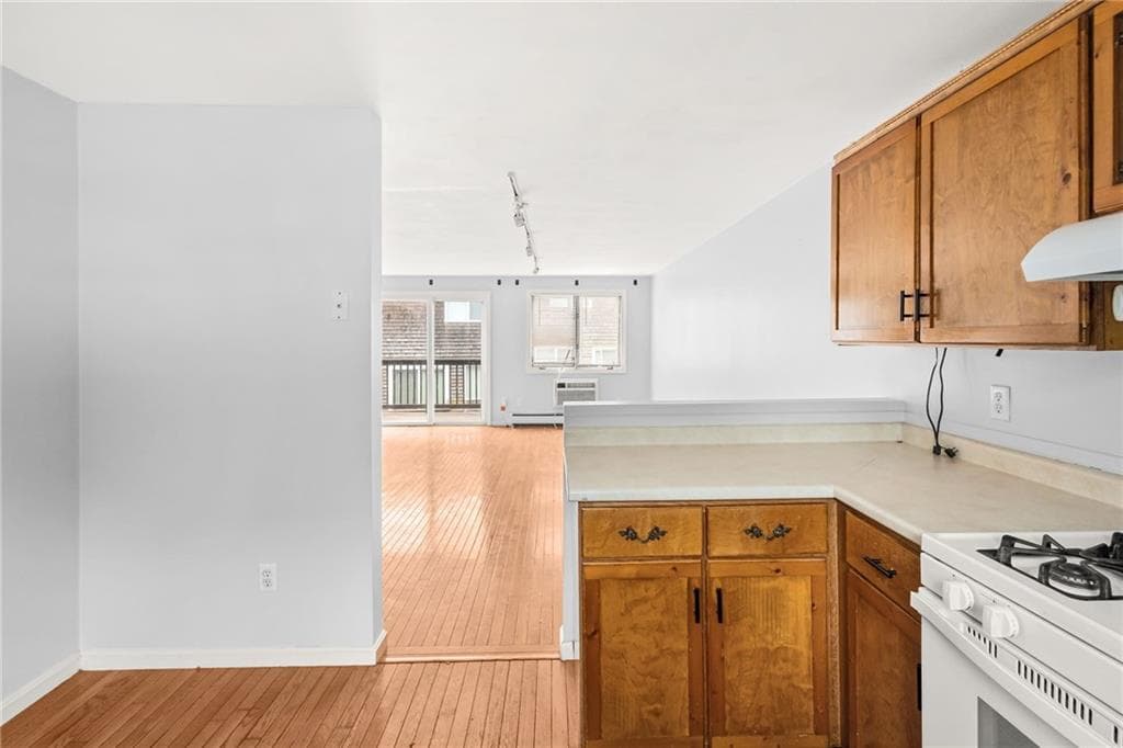 479 Providence Street UNIT C2 photo 6