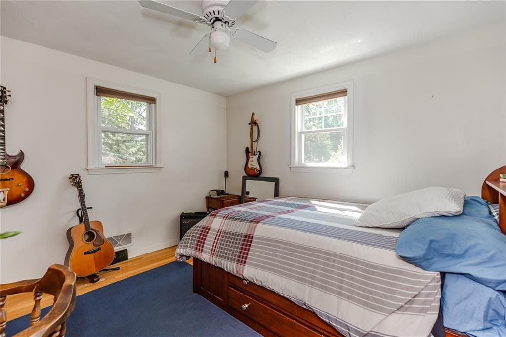 Single Family Residence at 108 Elmwood Drive, North Kingstown, photo 14 of 31