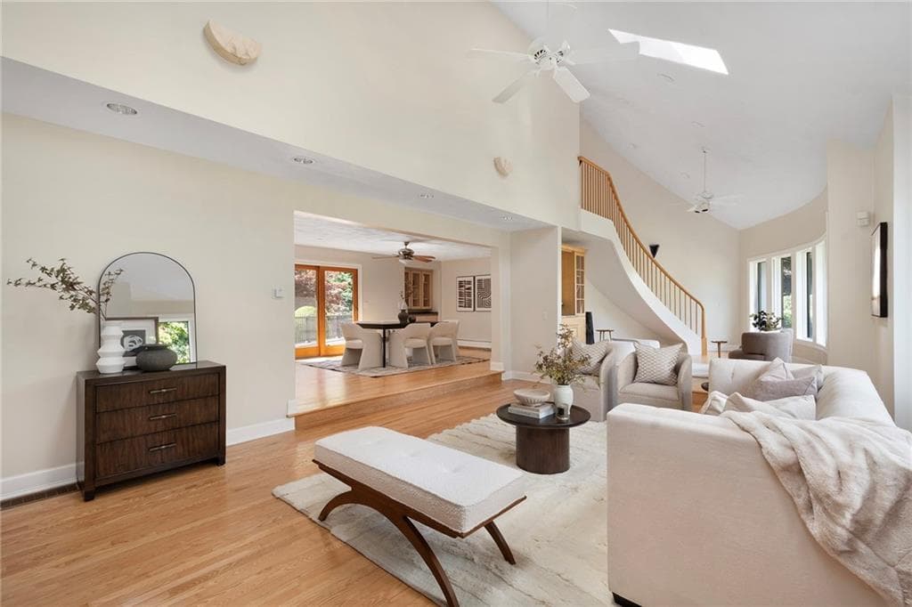 Single Family Residence at 30 Dutchess Drive, Cranston, photo 6 of 47