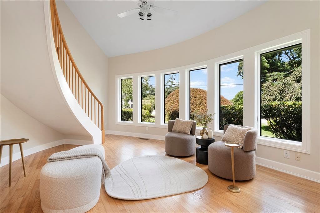 Single Family Residence at 30 Dutchess Drive, Cranston, photo 13 of 47