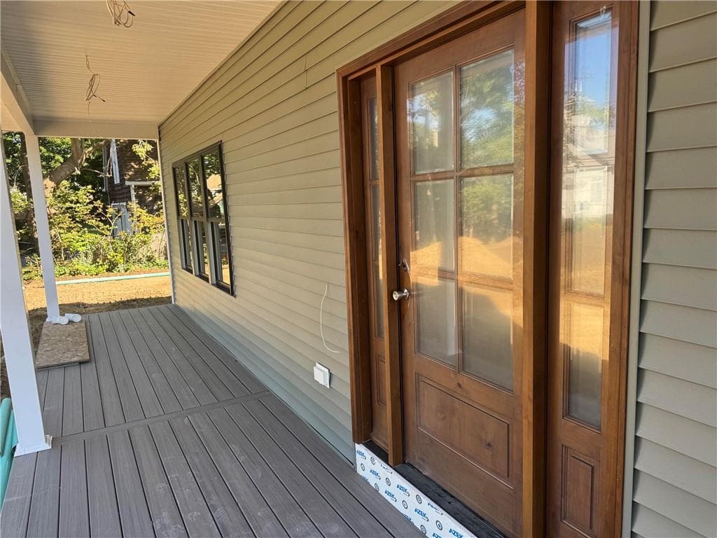 Single Family Residence at 443 Seven Mile Road, Cranston, photo 4 of 21