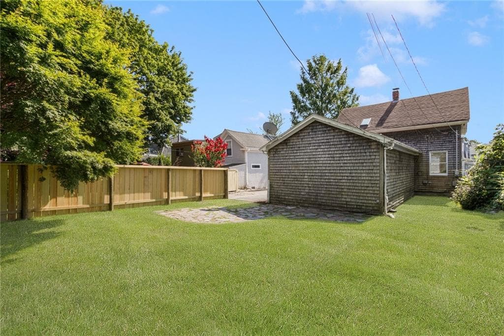 75 Tilden Avenue photo 31