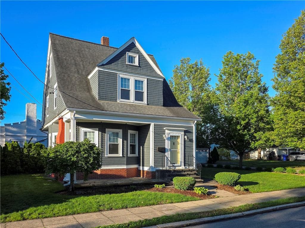 225 Hunts Avenue photo 4