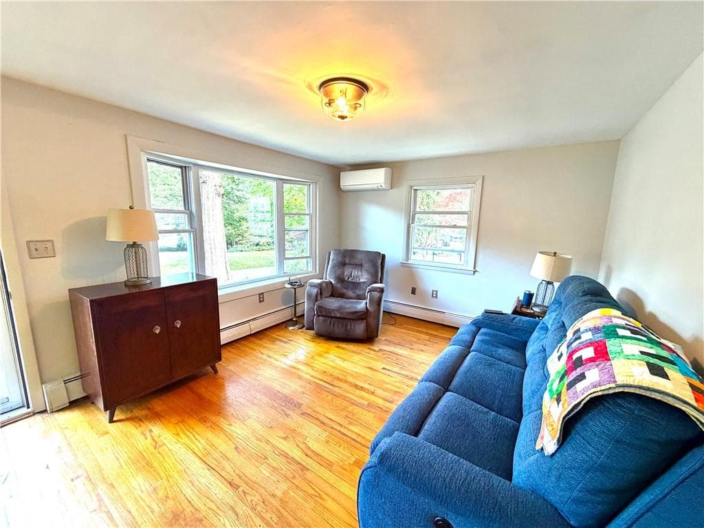 Single Family Residence at 20 New York Avenue, Cumberland, photo 5 of 20