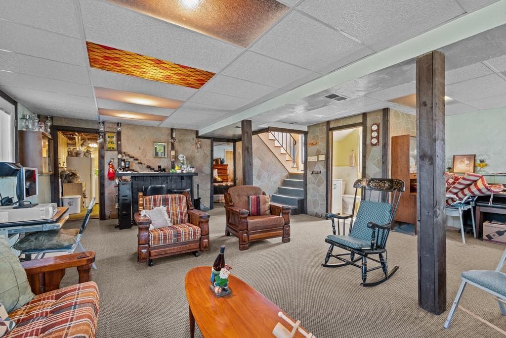 Single Family Residence at Single Family Residence, Warwick, photo 9 of 12