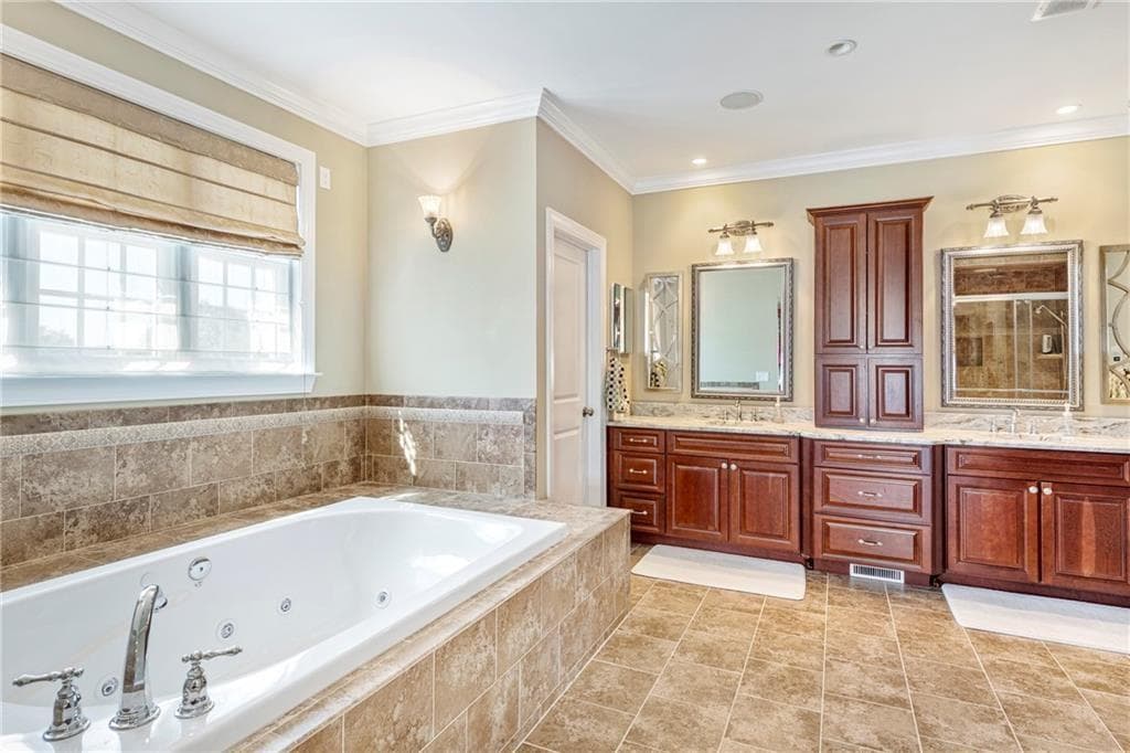 3070 Diamond Hill Road photo 16