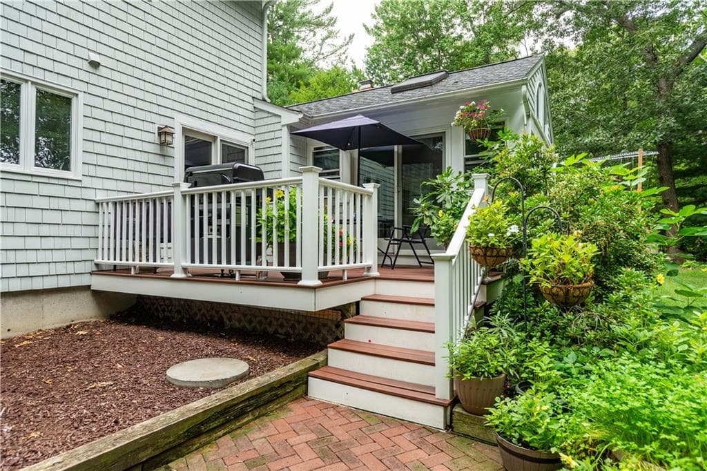 115 Dana Road photo 40