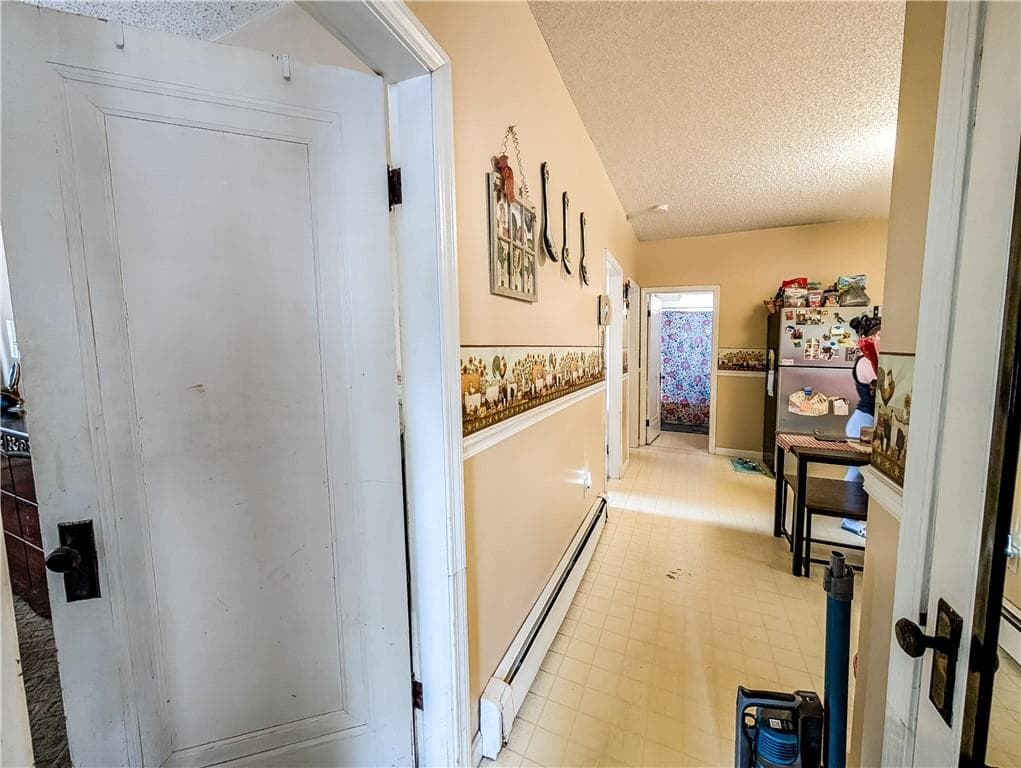 37 Sixth Avenue photo 23