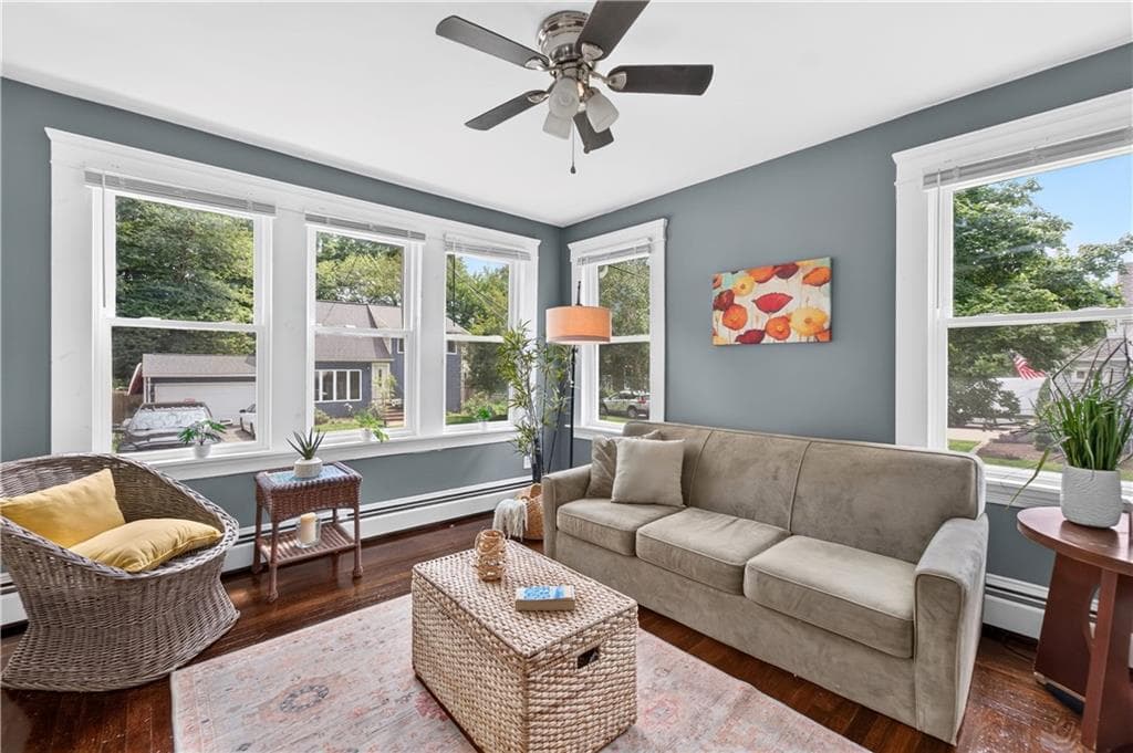 31 Elton Avenue photo 4