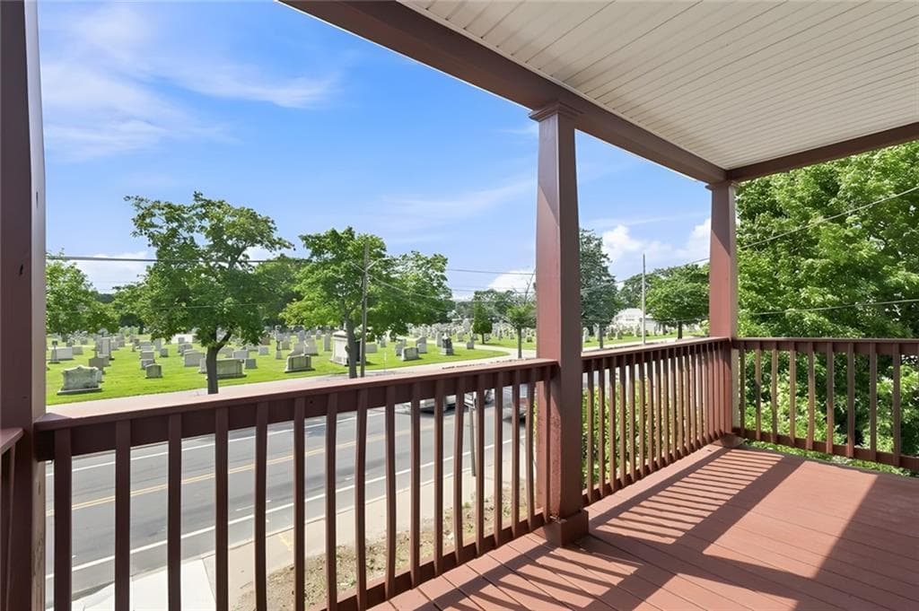 700 Prospect Street photo 17