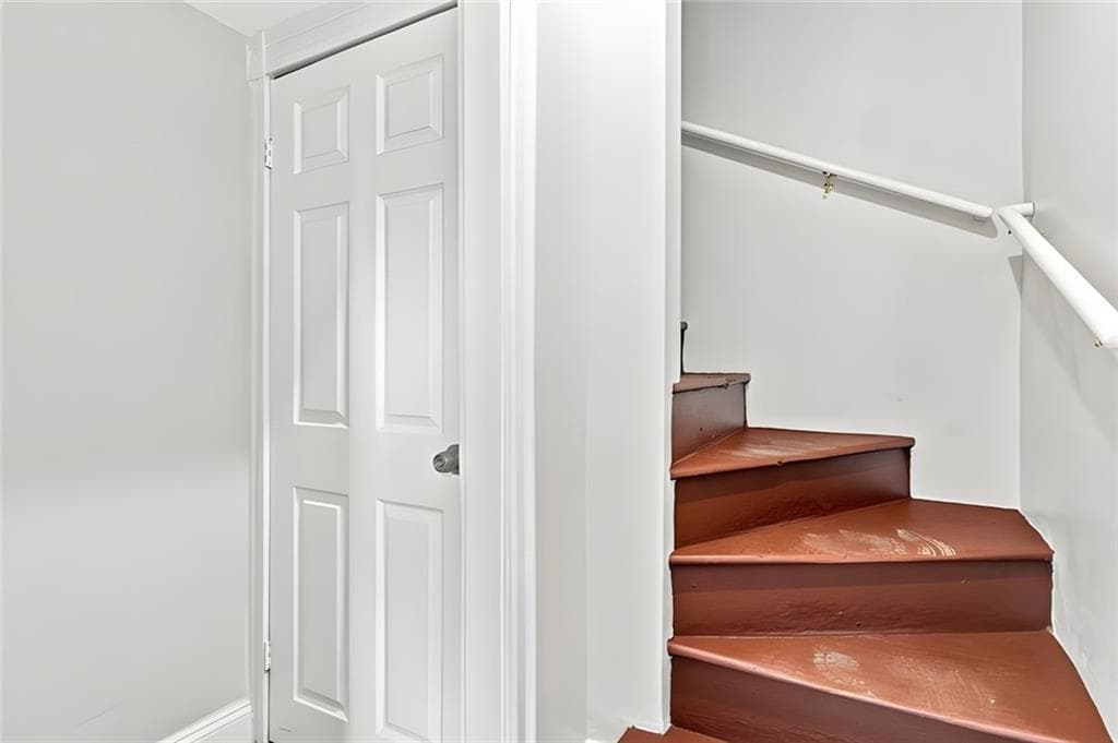 700 Prospect Street photo 16