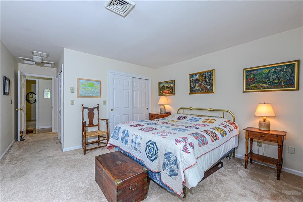 62 Cornell Drive photo 19
