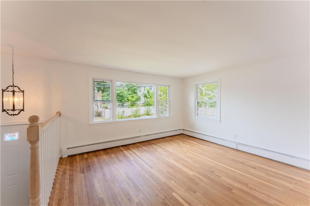 31 ridgeway Avenue photo 7