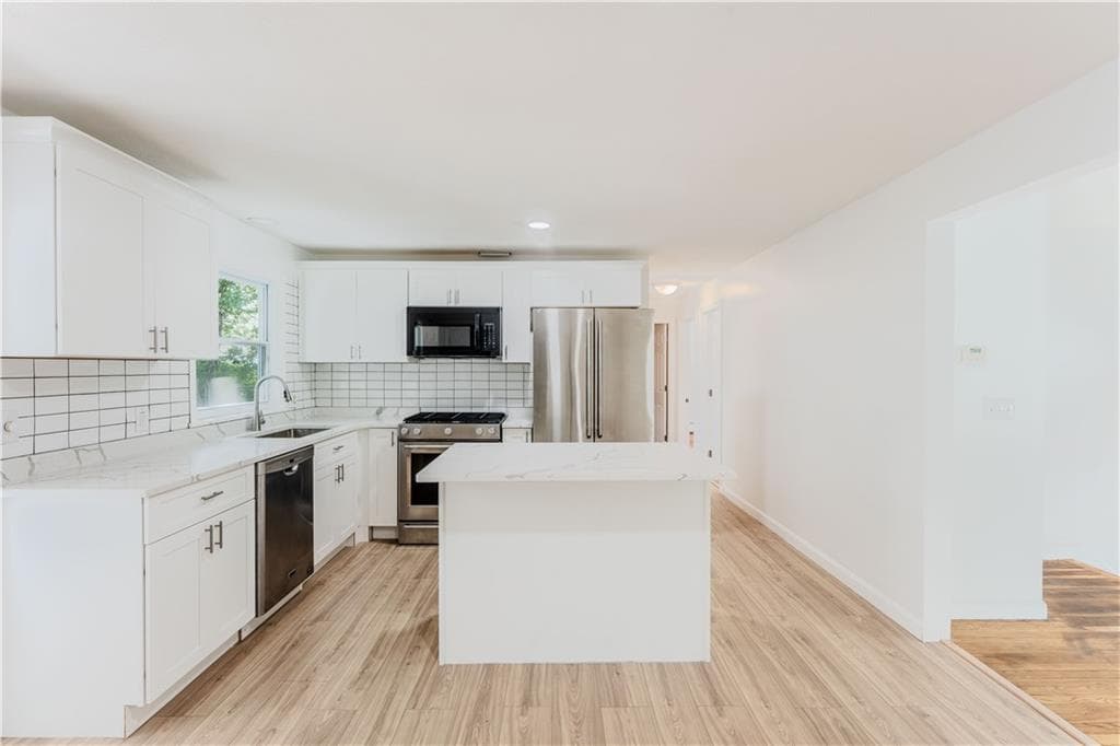 31 ridgeway Avenue photo 3