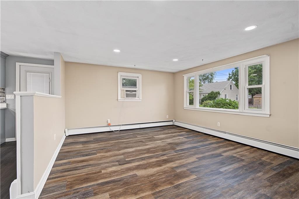 19 Poirier Street photo 13