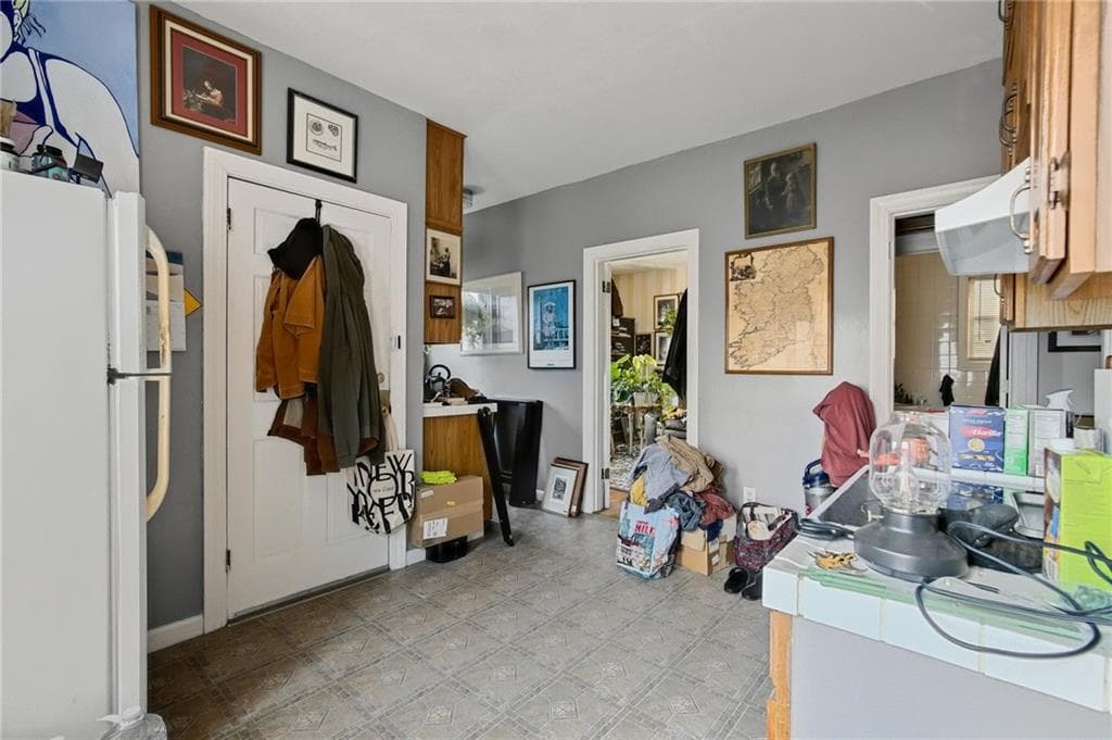 574 Smith Street photo 16