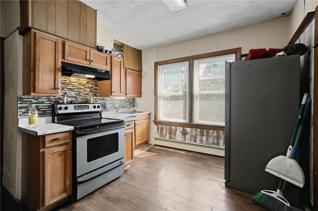 574 Smith Street photo 10