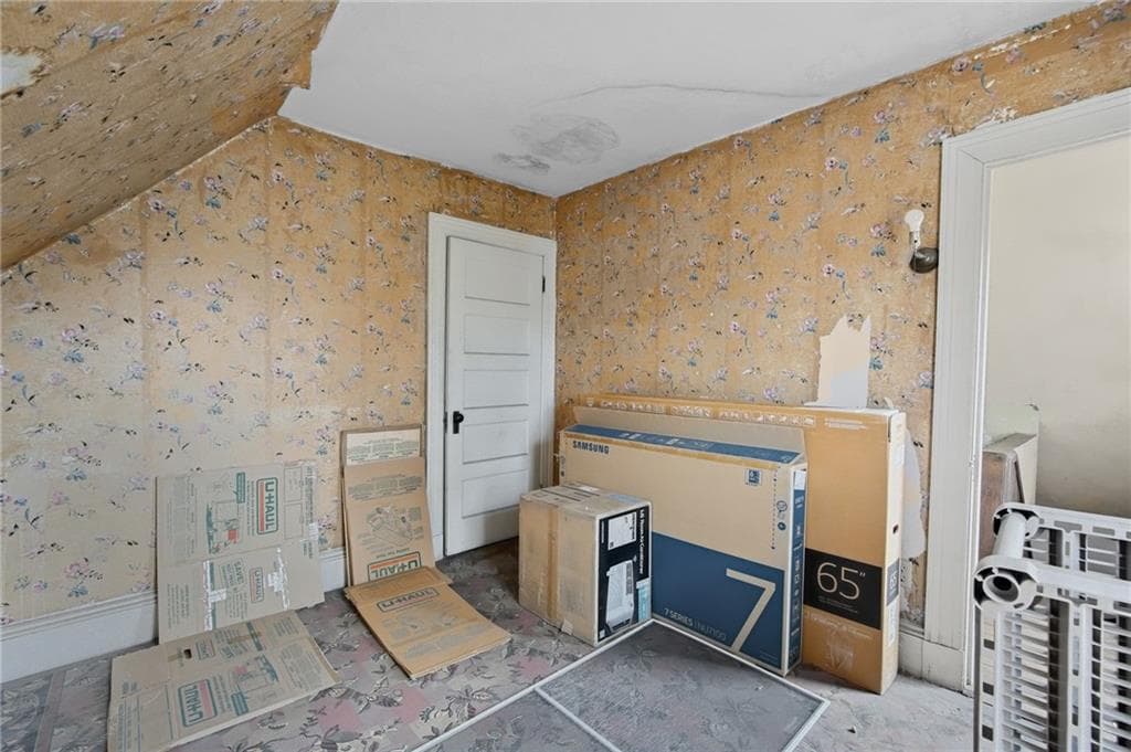 574 Smith Street photo 31