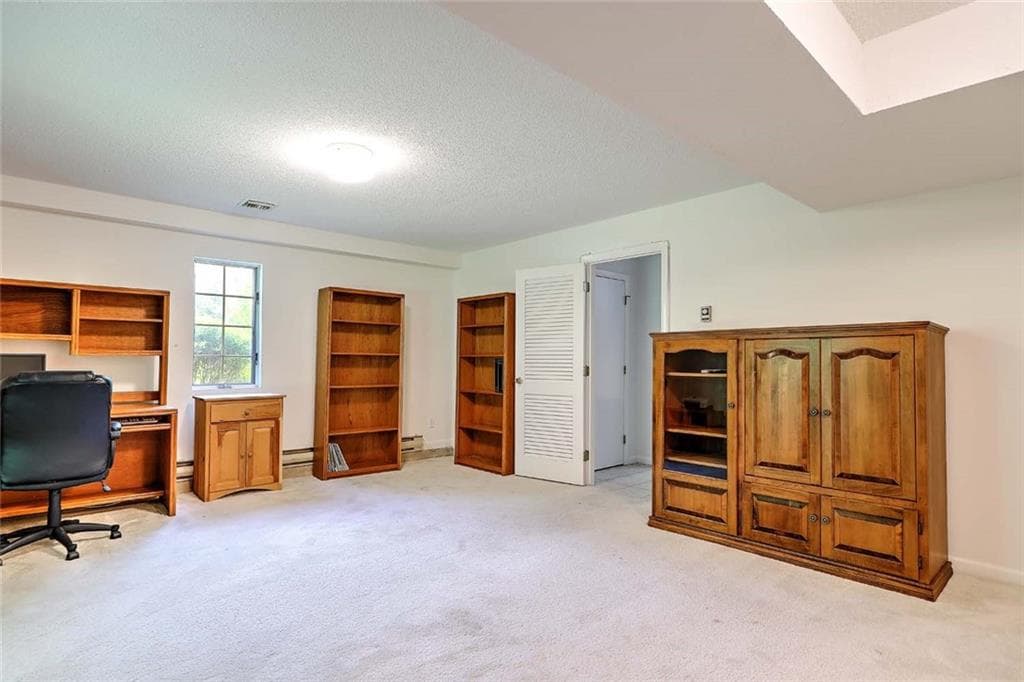 101 Cardinal Drive photo 17
