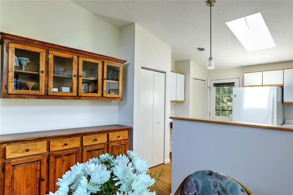 101 Cardinal Drive photo 9